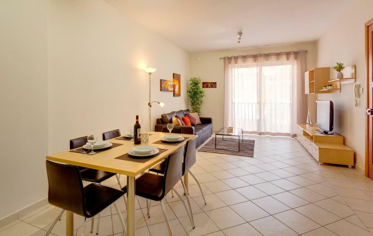 Spacious, Top Location Sliema Apartment Экстерьер фото